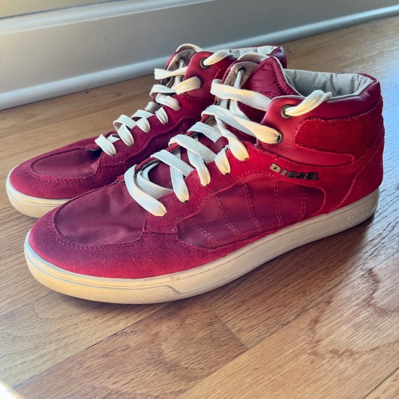 Vintage Mens Diesel Red Hightops - Picture 2 of 6